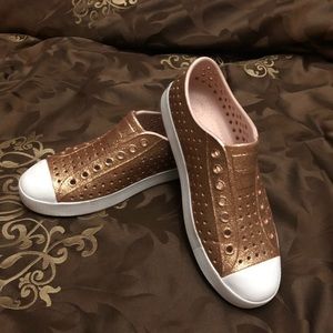 Size 8 Rose Gold Natives